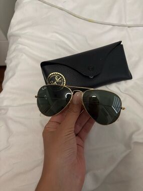 Ray-Ban Aviator Sunglasses